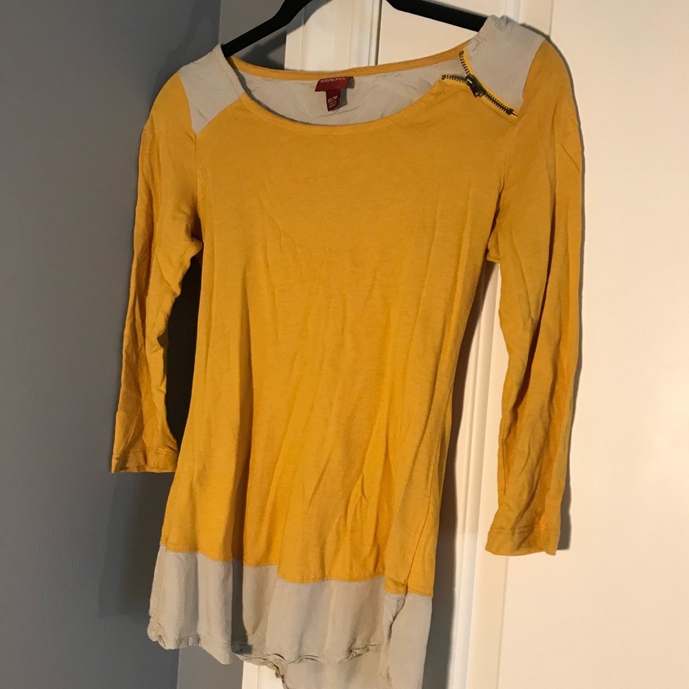 Colorblock top